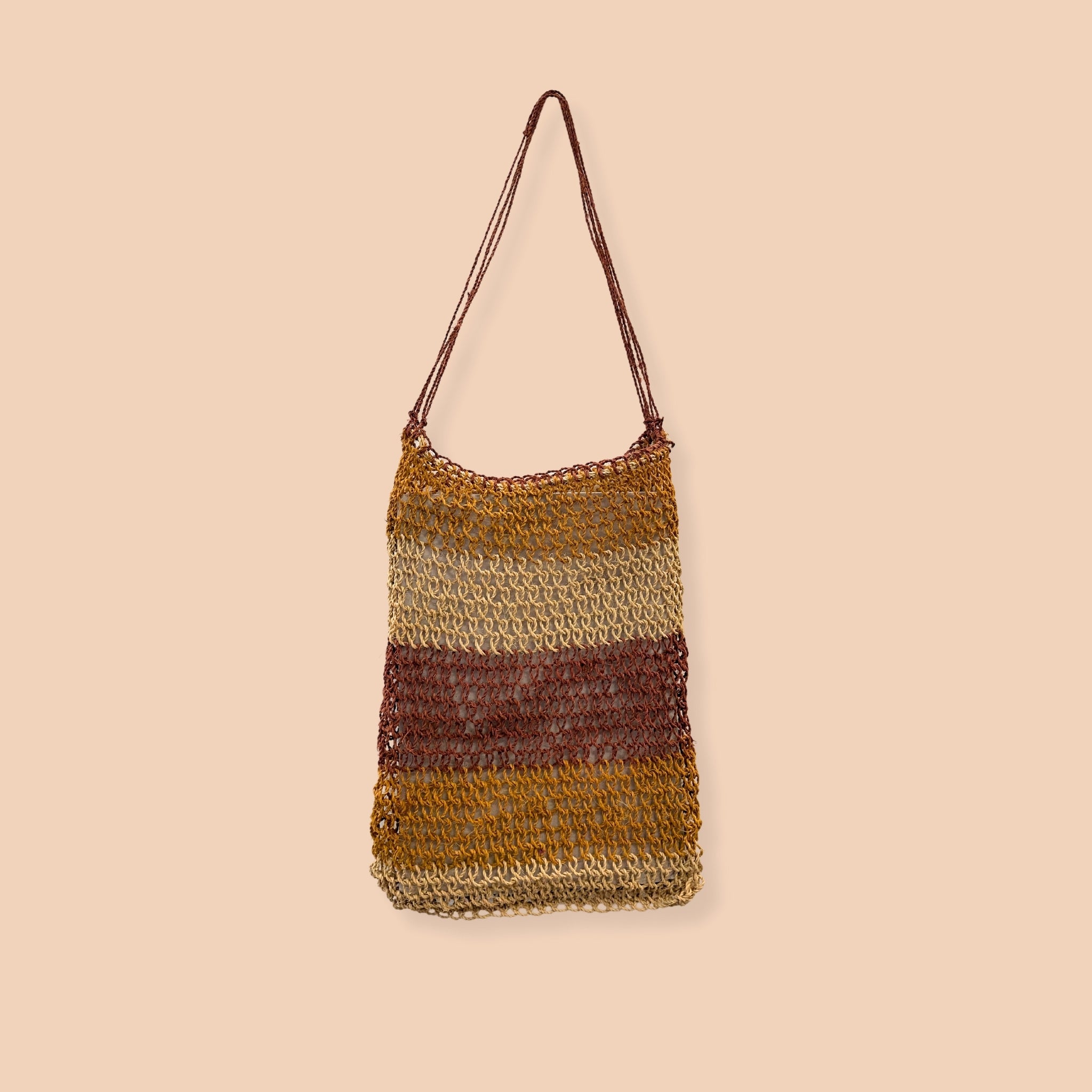 Djerrk (Bush String  Bag) by Margaret Djarrbalabal Malibirr