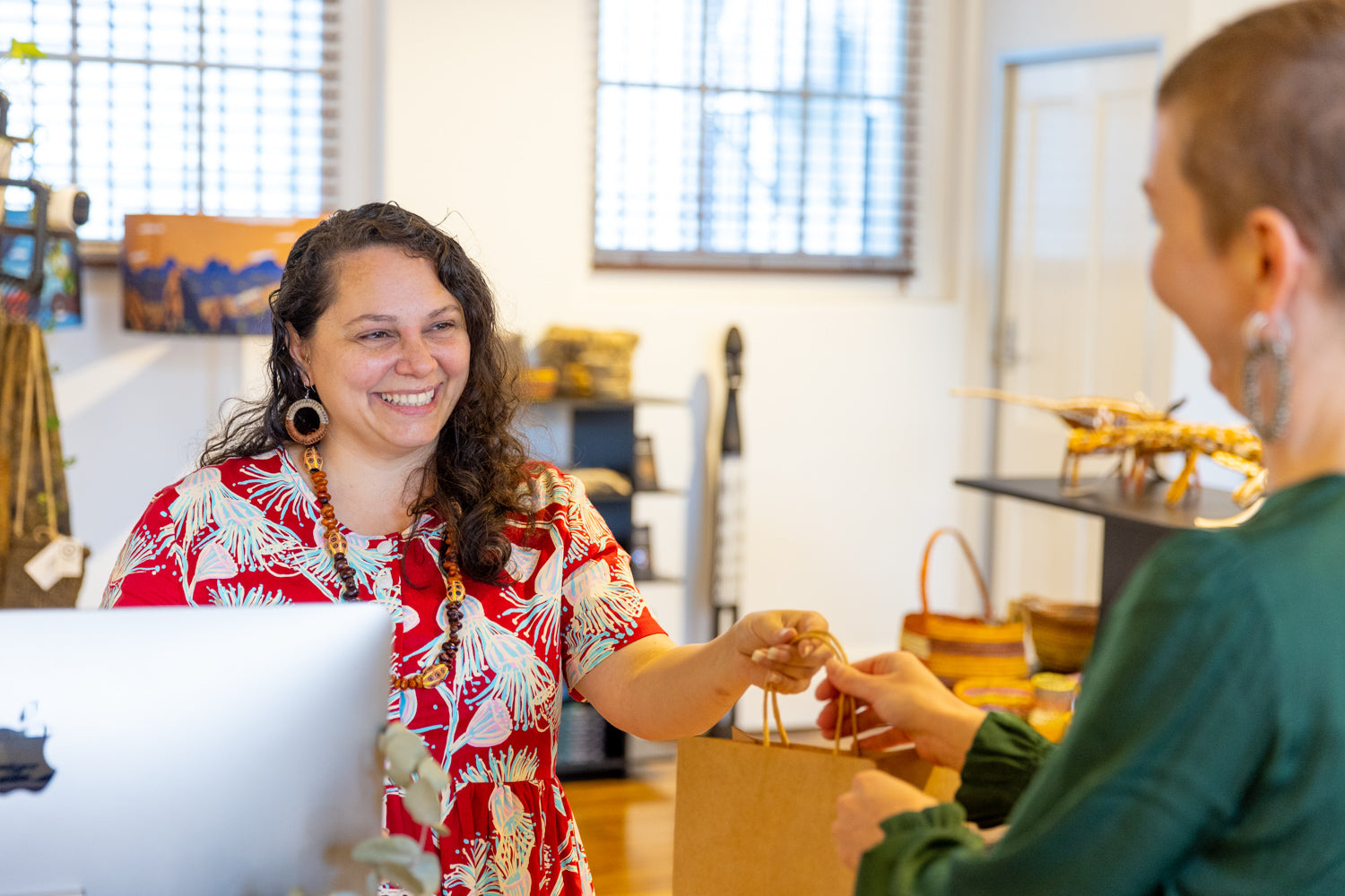 We're growing our pool of First Nations Artsworkers!