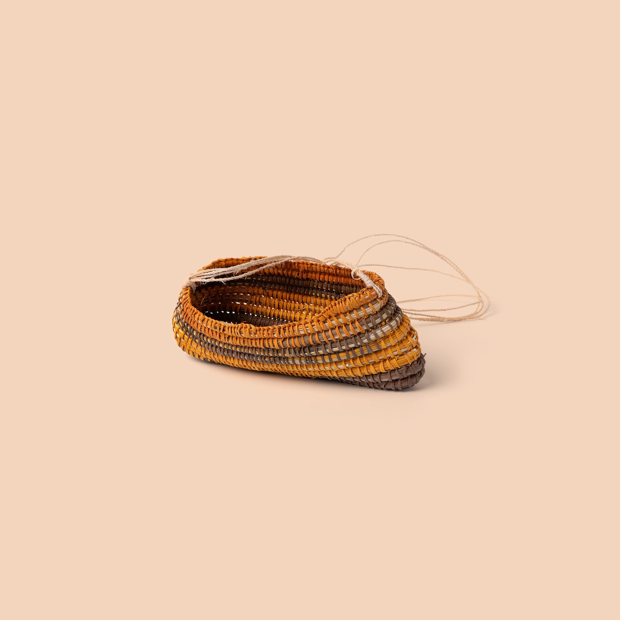 Small_Basket_Bag_2.jpg